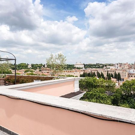 The Best Rent - Spacious Apartment With Terraces With Panoramic View Of 로마 외부 사진