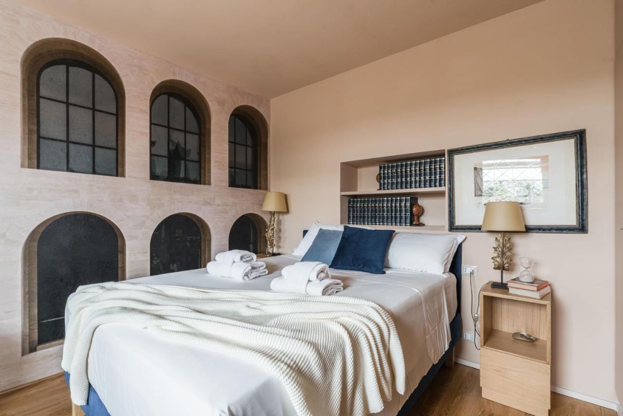 The Best Rent - Spacious Apartment With Terraces With Panoramic View Of 로마 외부 사진